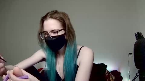 Snapshot of amber_candyfloss chatting on January 14, 12:11 am Amber non-nude model online show from January 14, 12:11 am