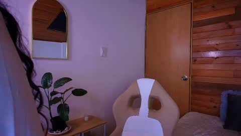 amber_curly online show from April 27, 8:28 pm