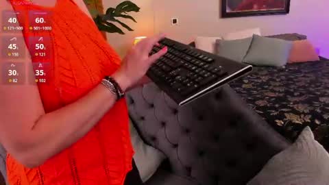 Amber online show from June 11, 6:21 am