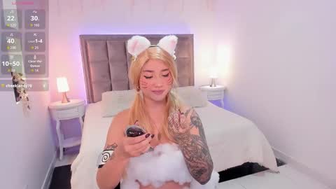 amber_ink online show from October 31, 8:57 pm