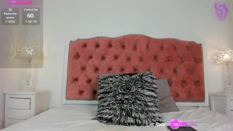 Snapshot of amber_roose75 chatting on December 23, 7:30 pm julieta online show from December 23, 7:30 pm