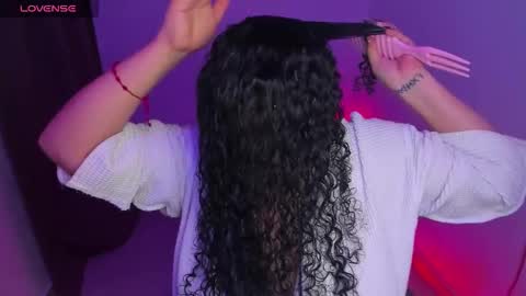 find me here ---    online show from November 4, 11:43 pm