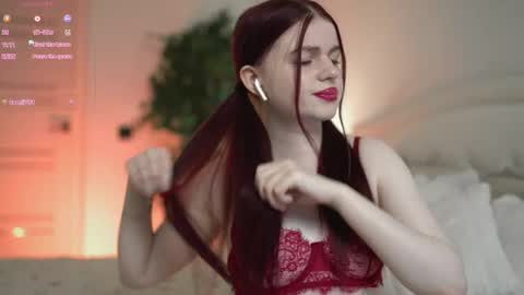 Amber online show from April 23, 8:11 pm