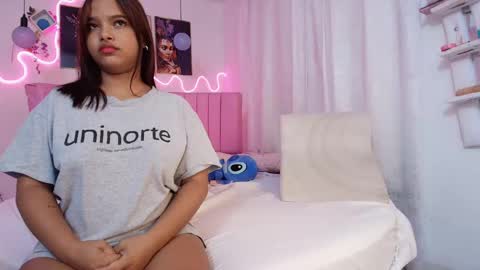 ambeth_ online show from February 9, 6:11 am