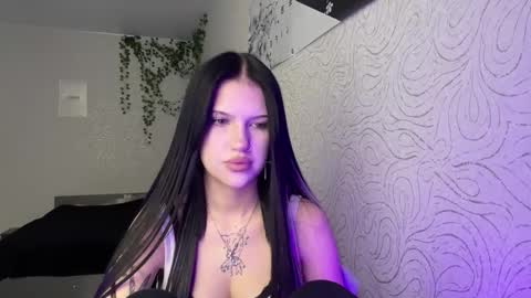 Alica online show from November 14, 11:10 am