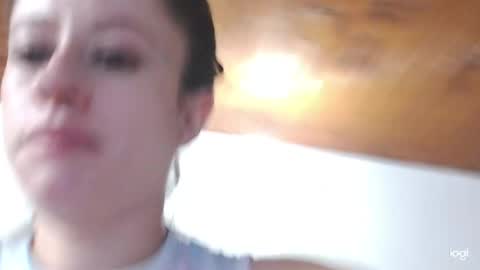 amelia online show from April 22, 8:39 pm