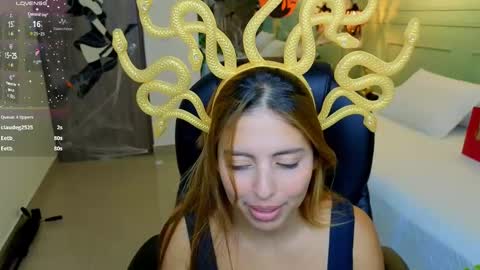 Snapshot of amelia_chillvibes chatting on October 10, 8:58 pm AMELIA online show from October 10, 8:58 pm