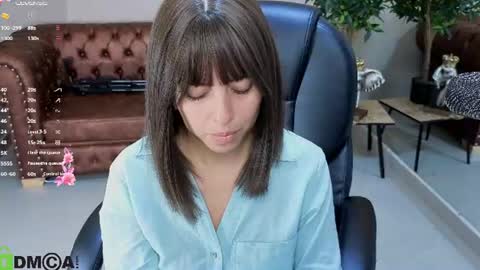 AMELIA online show from June 11, 12:13 pm