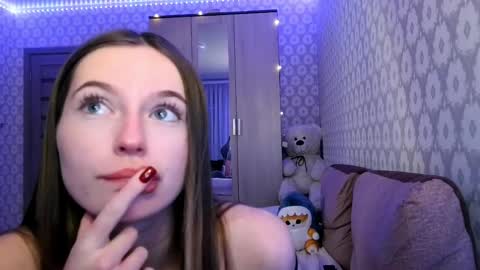 amelia_murmeow online show from April 22, 7:44 pm