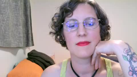 Ameliaishka online show from June 18, 4:14 am