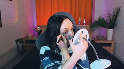 Snapshot of ameliamalina chatting on January 18, 5:41 am Amelia online show from January 18, 5:41 am