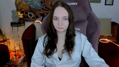 Snapshot of ameliamalina chatting on February 9, 5:19 am Amelia online show from February 9, 5:19 am