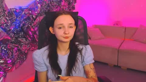 Snapshot of ameliamalina chatting on December 14, 6:02 am Amelia online show from December 14, 6:02 am
