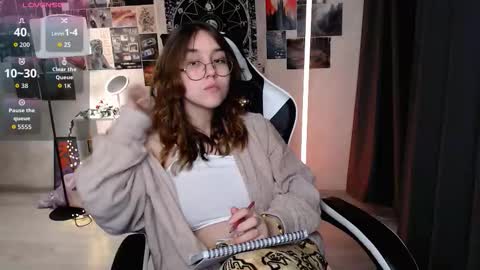 Amelia online show from November 15, 9:21 am