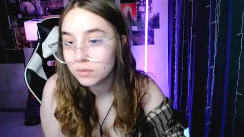 Amelia online show from April 23, 11:06 am