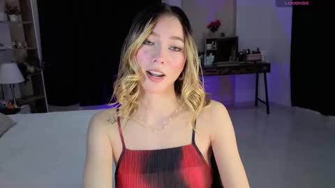 Isabella online show from November 27, 2:58 am