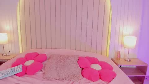 Snapshot of ameliiaa_smith chatting on October 8, 1:32 am Amelia online show from October 8, 1:32 am