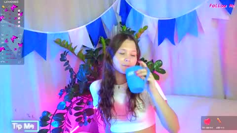 AmeliRoyse online show from September 22, 7:01 pm