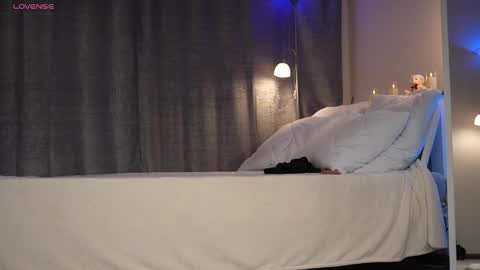 Amy  online show from November 17, 2:34 am