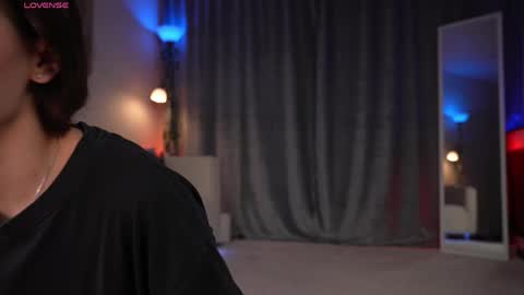 Amy  online show from April 25, 1:41 am