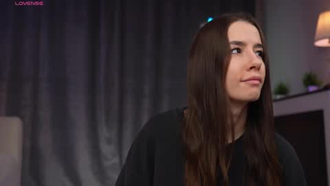 Amy  online show from April 21, 2:26 am