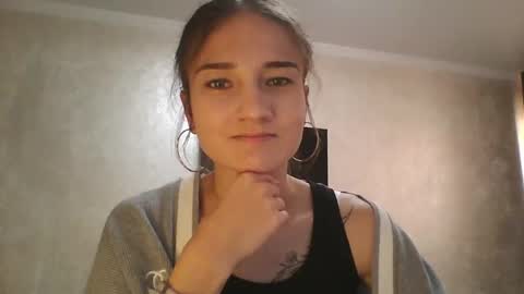 Julia  online show from September 17, 10:13 am