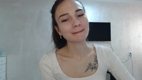 Julia  online show from January 19, 10:00 am