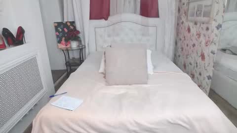 Snapshot of amihotgranny chatting on October 11, 12:41 pm Ami online show from October 11, 12:41 pm