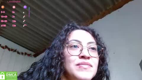 amitlu_ online show from July 28, 8:52 pm