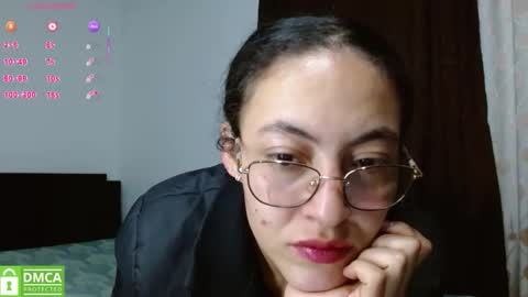 amitlu_ online show from April 26, 1:03 am