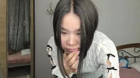 Ami online show from February 2, 7:46 pm