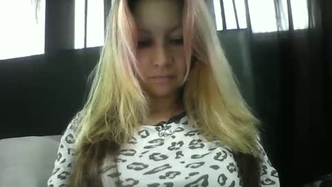 Snapshot of ammber3 chatting on February 11, 2:13 pm Paula D online show from February 11, 2:13 pm