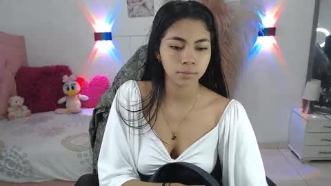 Snapshot of ammyy_wood_ chatting on October 12, 6:27 am ammyy_wood_ online show from October 12, 6:27 am