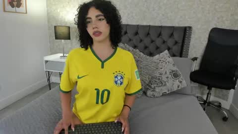 Amy online show from May 2, 7:39 pm