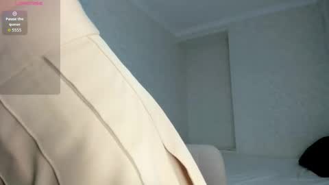 Snapshot of amy_alle chatting on September 14, 5:38 am Amy online show from September 14, 5:38 am