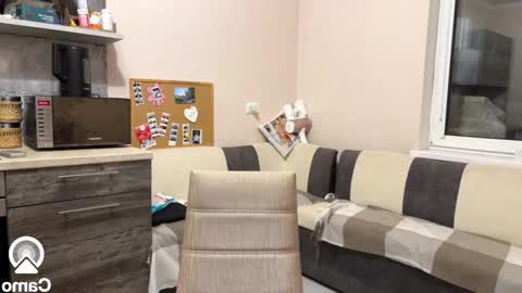 Amy Chill online show from September 15, 6:04 pm