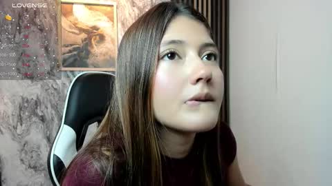 Snapshot of amy_innocent_ chatting on September 17, 8:29 pm Amy online show from September 17, 8:29 pm