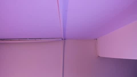     online show from November 11, 12:46 pm