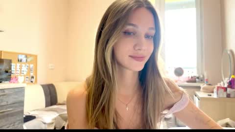 amy_meoww online show from April 14, 3:34 pm