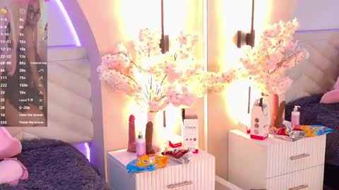 Amy online show from April 21, 1:53 am