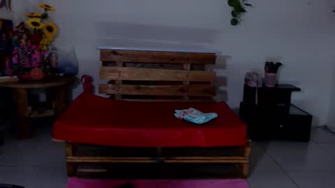 Snapshot of amy_mur chatting on December 12, 10:13 am amy mur online show from December 12, 10:13 am