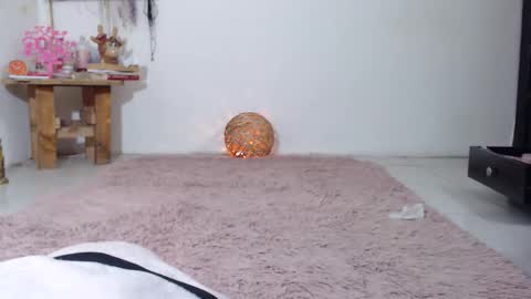 Snapshot of amy_mur chatting on March 11, 11:12 am amy mur online show from March 11, 11:12 am
