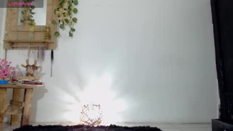 Snapshot of amy_mur chatting on February 14, 8:52 am amy mur online show from February 14, 8:52 am