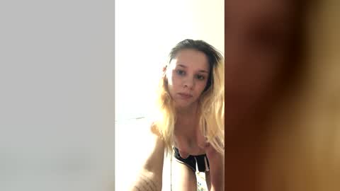 amybermudes online show from January 7, 1:20 am