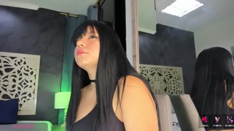 Snapshot of amyblack__ chatting on February 9, 3:43 am Amy online show from February 9, 3:43 am