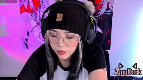 Amy online show from April 26, 7:11 pm