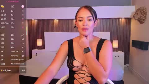 Snapshot of amyjohnsonn chatting on October 6, 3:18 pm amyjohnsonn online show from October 6, 3:18 pm