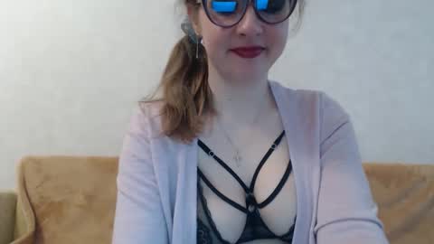 amylove35 online show from March 17, 6:39 am