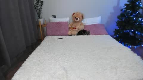 amymilson online show from January 23, 6:03 pm