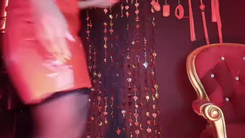 Amy Wong Grey online show from February 15, 1:10 am